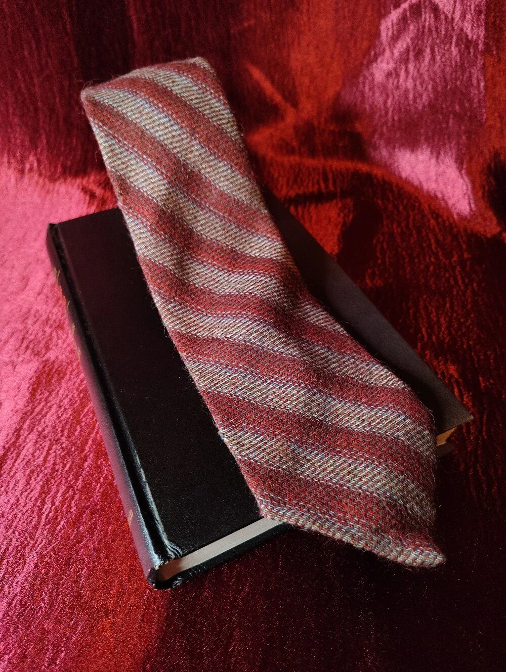 Vintage 80s Yves Saint Laurent Wool Burgundy Gray Diagonal Stripe 3.25